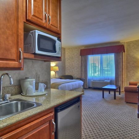 Holiday Inn Express San Diego South - Chula Vista By Ihg Exterior photo