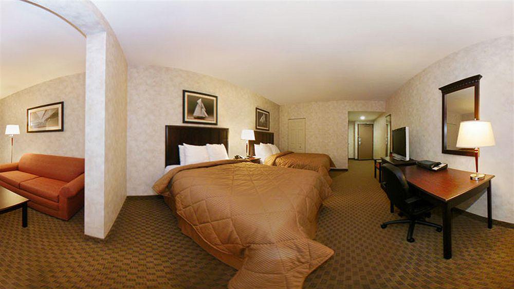 Holiday Inn Express San Diego South - Chula Vista By Ihg Exterior photo