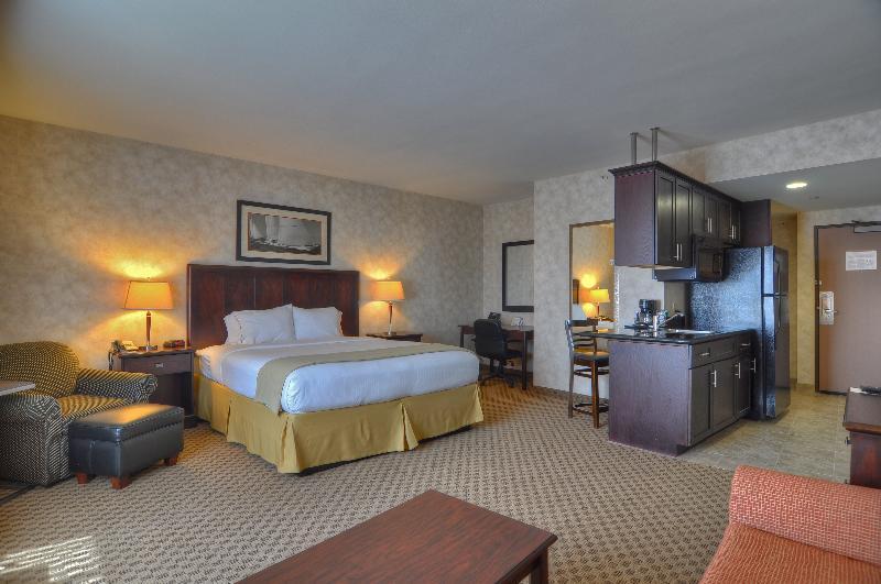 Holiday Inn Express San Diego South - Chula Vista By Ihg Exterior photo